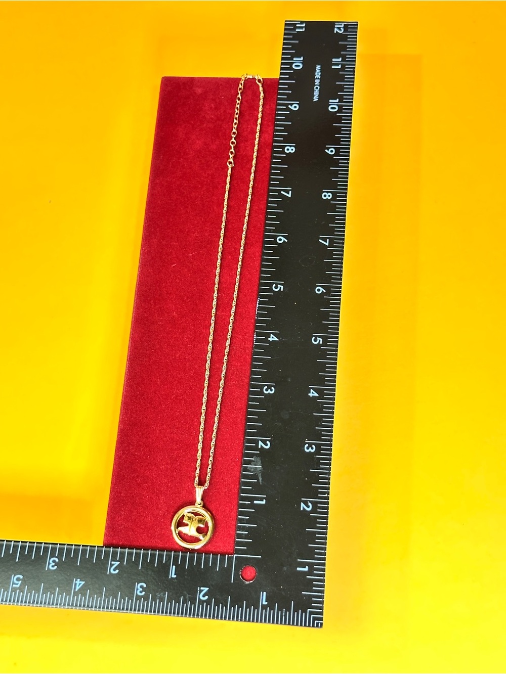 Courreges Paris Gold Logo Circle Pendant Necklace - Picture 6 of 12